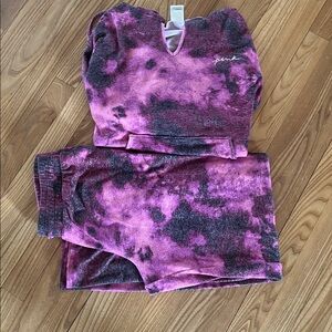 PINK Victoria's Secret Super cozy pj set. Long sleeve sizes L, bottoms M